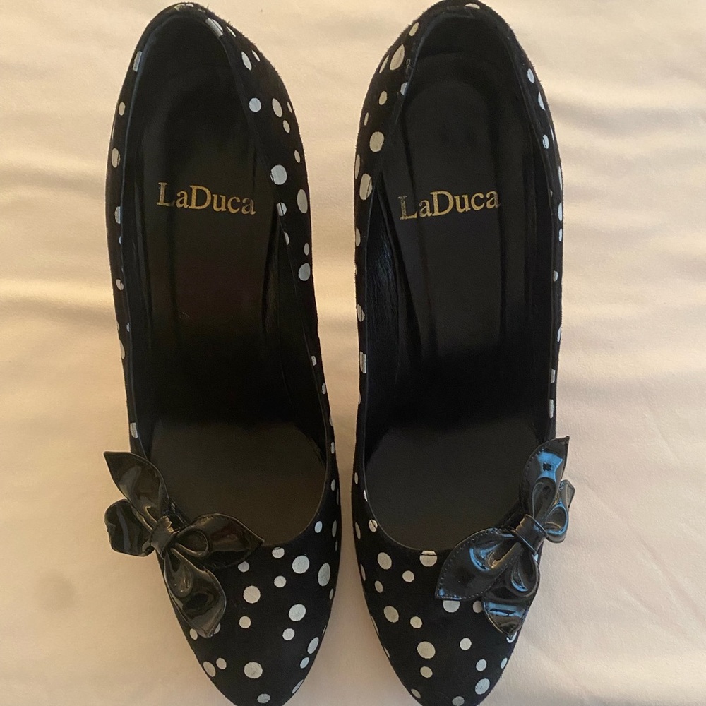 LaDuca Shoes, polka dot, size 38 size 7